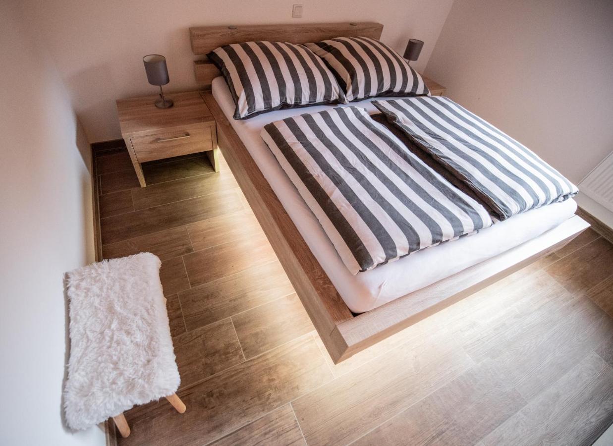 Hirsch Chalet #Sauna Lechbruck Luaran gambar